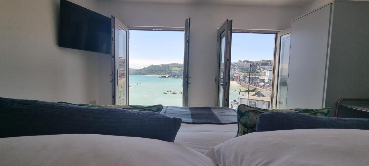 Chy Mor Apartment 2 - Stunning Sea Views On The Harbour St Ives 外观 照片